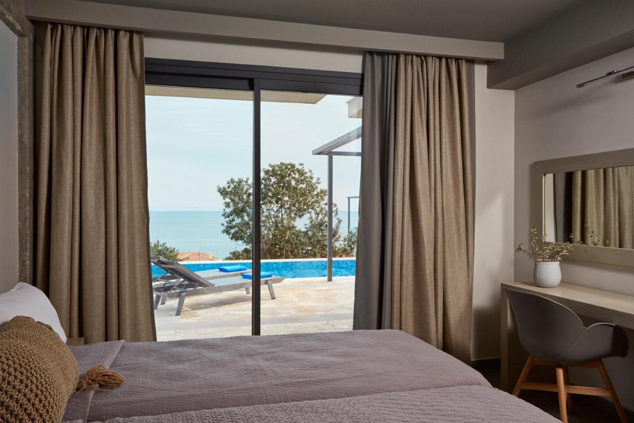 Villa Blue Sea Spathion Ngoại thất bức ảnh